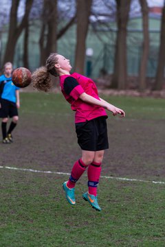 Bild 136 - C-Juniorinnen MTSV Olympia Neum�nster - SV Wahlstedt : Ergebnis: 7:4
